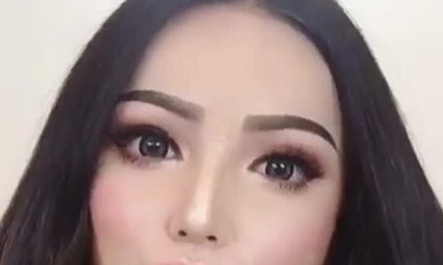 Beauty blogger Mỹ 'lột xác' với chiêu nâng mũi, độn cằm không cần dao kéo